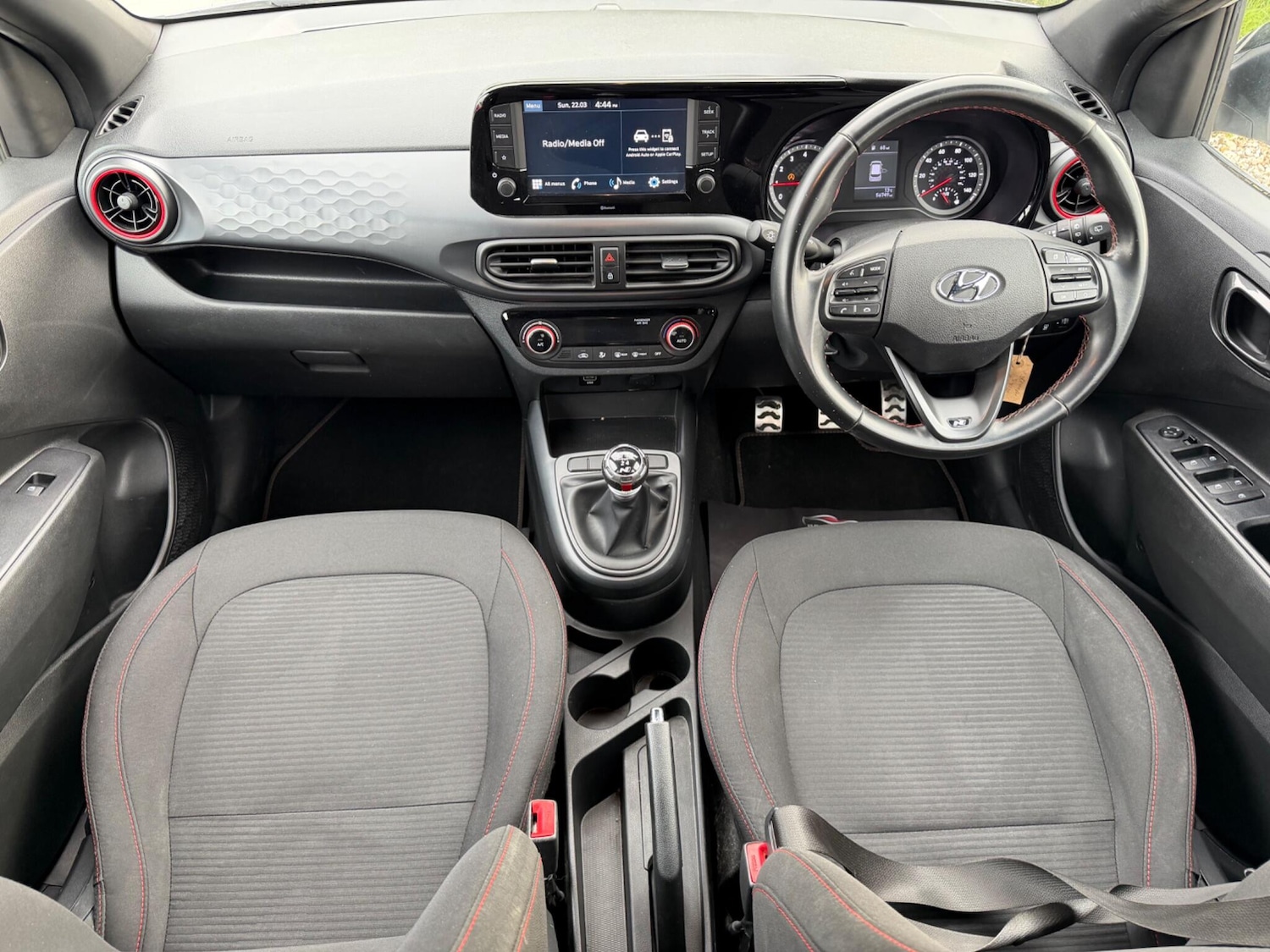 Used Hyundai i10 2022 for sale - 77982595: Photo 17