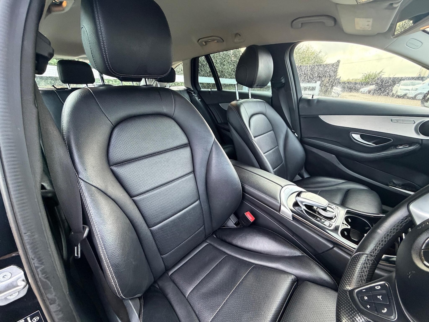 Used Mercedes-Benz C Class 2017 for sale - 76992402: Photo 16