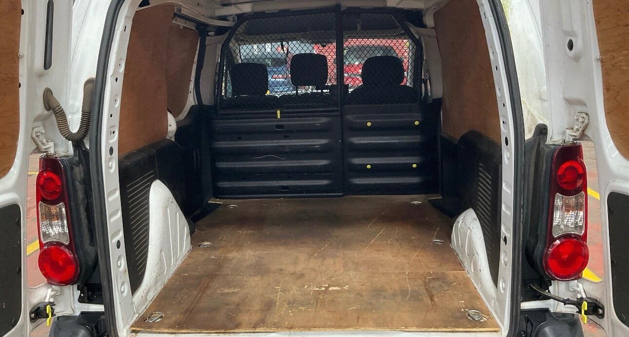 Used Peugeot Partner 2017 for sale - 78127632: Photo 8