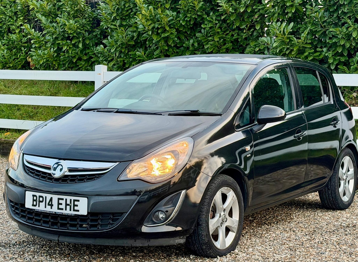 Used Vauxhall Corsa 2014 for sale - 76994130: Photo 4