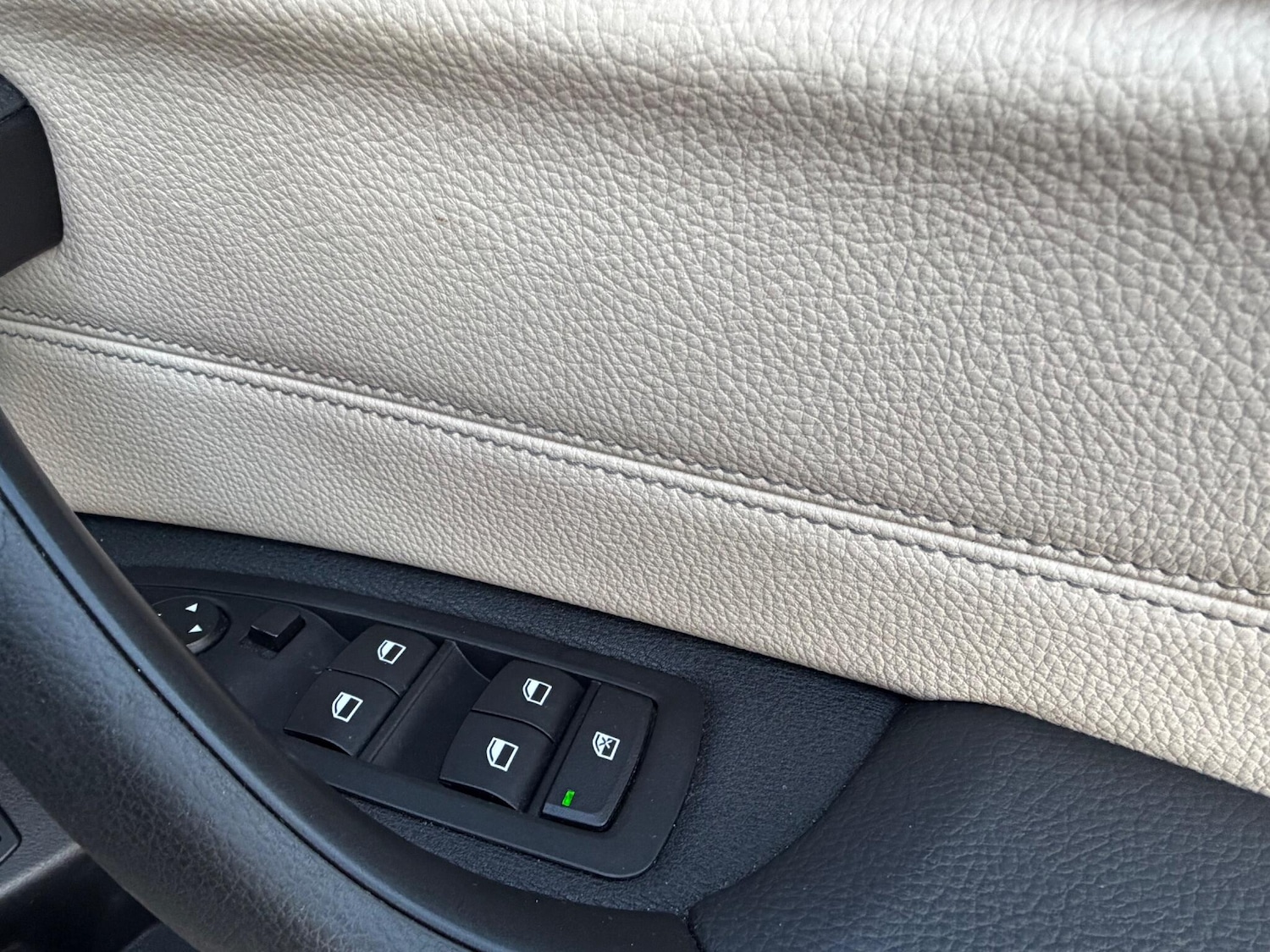 Used BMW X1 2015 for sale - 76942473: Photo 28