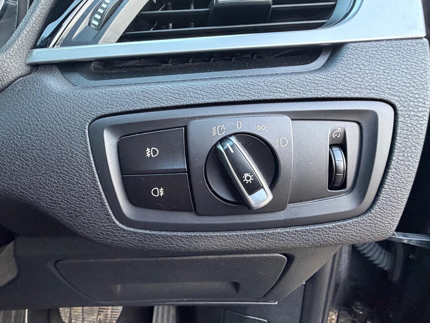 Used BMW X1 2015 for sale - 76942473: Photo 30