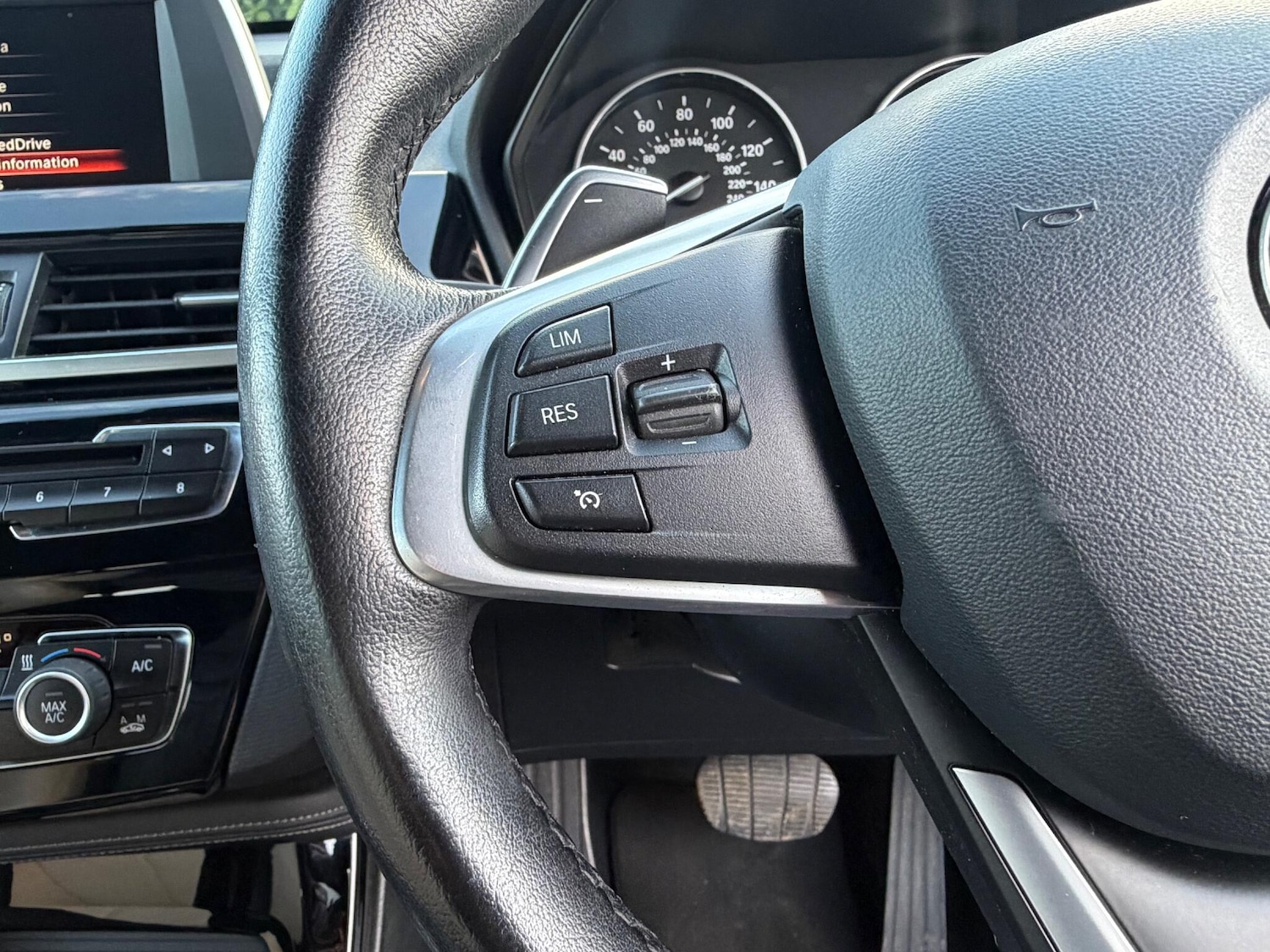 Used BMW X1 2015 for sale - 76942473: Photo 32