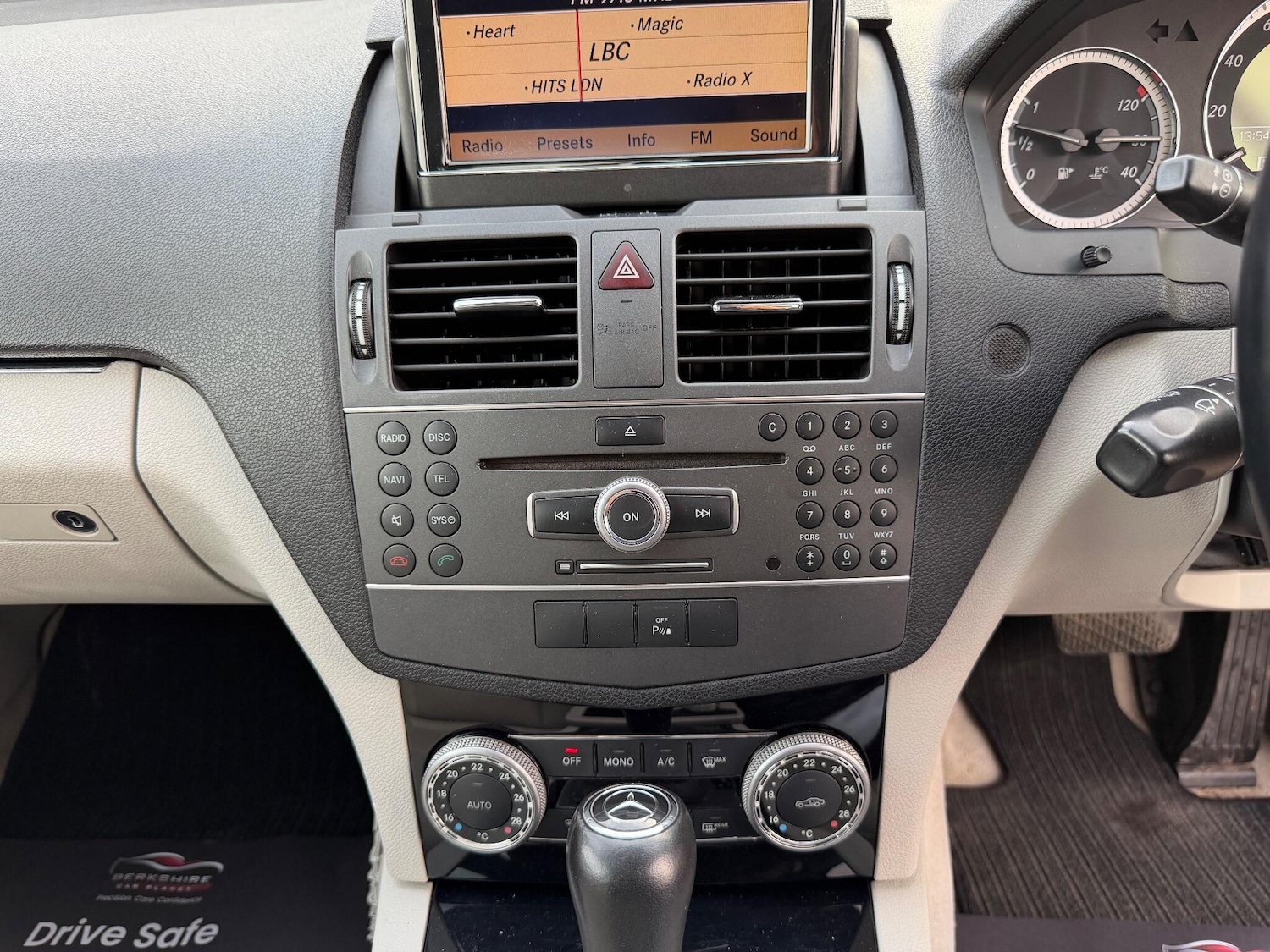 Used Mercedes-Benz C Class 2010 for sale - 76561277: Photo 15