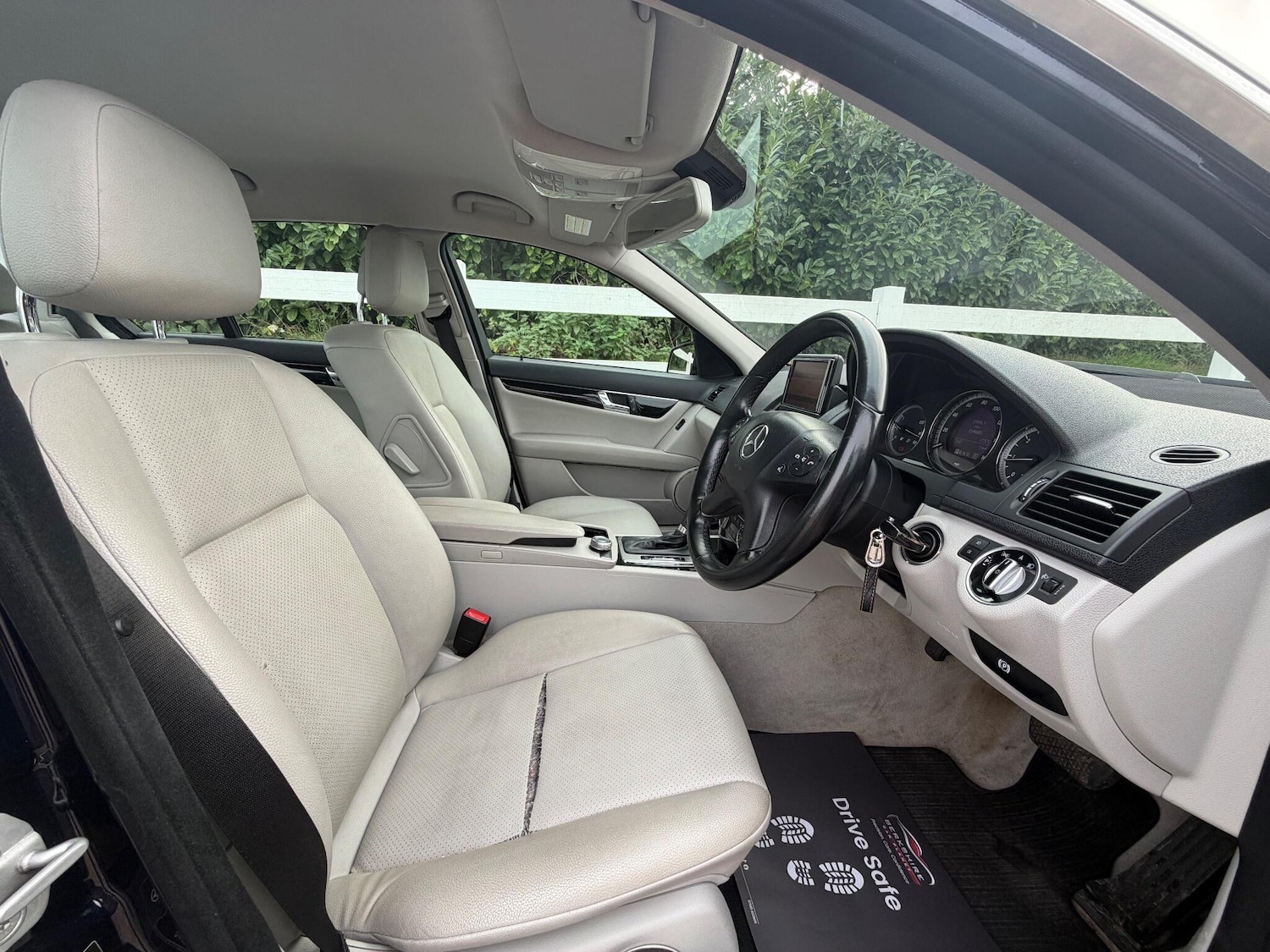 Used Mercedes-Benz C Class 2010 for sale - 76561277: Photo 18