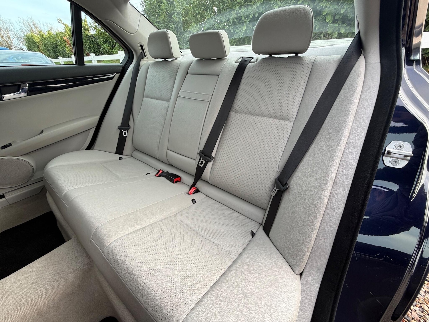 Used Mercedes-Benz C Class 2010 for sale - 76561277: Photo 21