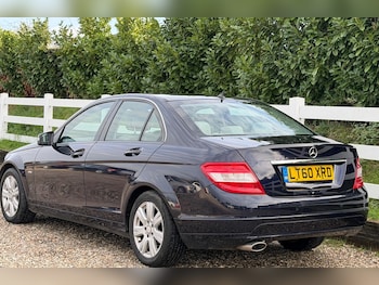 Used Mercedes-Benz C Class 2010 for sale - 76561277: Photo