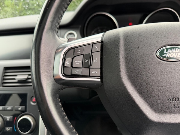 Used Land Rover Discovery Sport 2018 for sale - 76327017: Photo 32