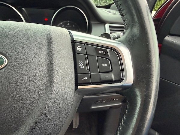 Used Land Rover Discovery Sport 2018 for sale - 76327017: Photo 33