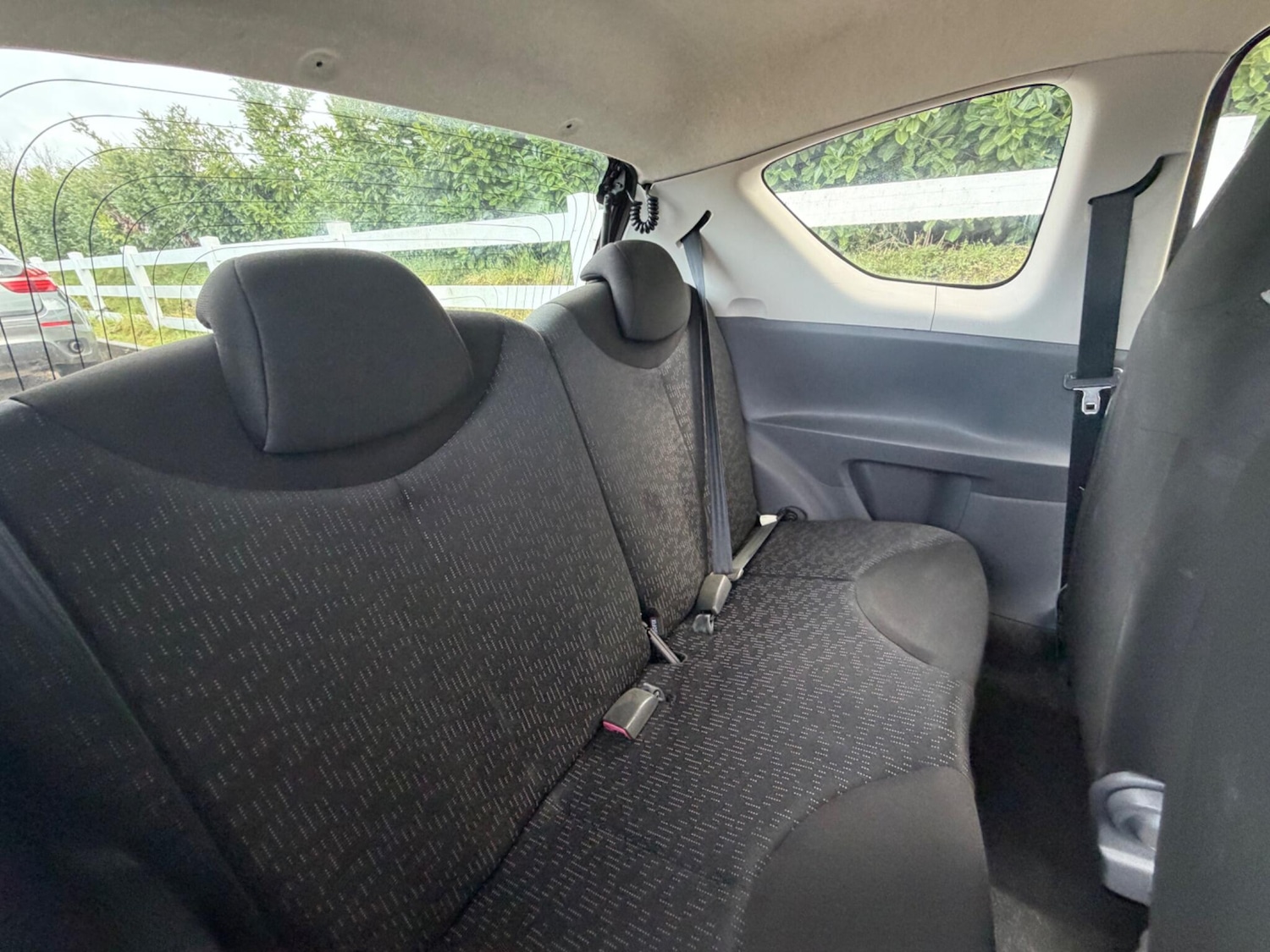 Used Peugeot 107 2011 for sale - 77320308: Photo 18