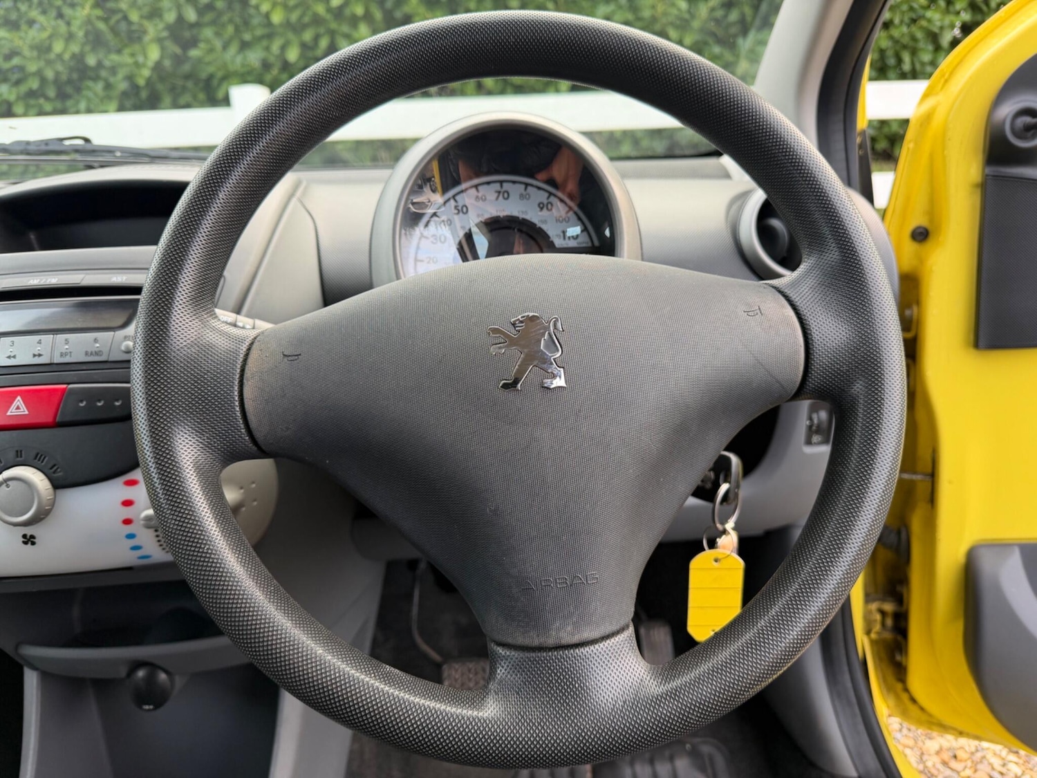 Used Peugeot 107 2011 for sale - 77320308: Photo 23