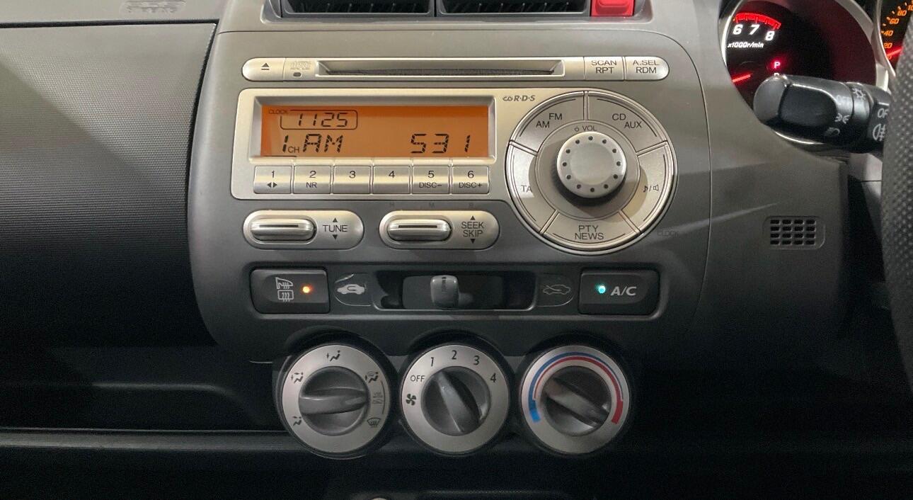 Used Honda Jazz 2009 for sale - 77738291: Photo 10