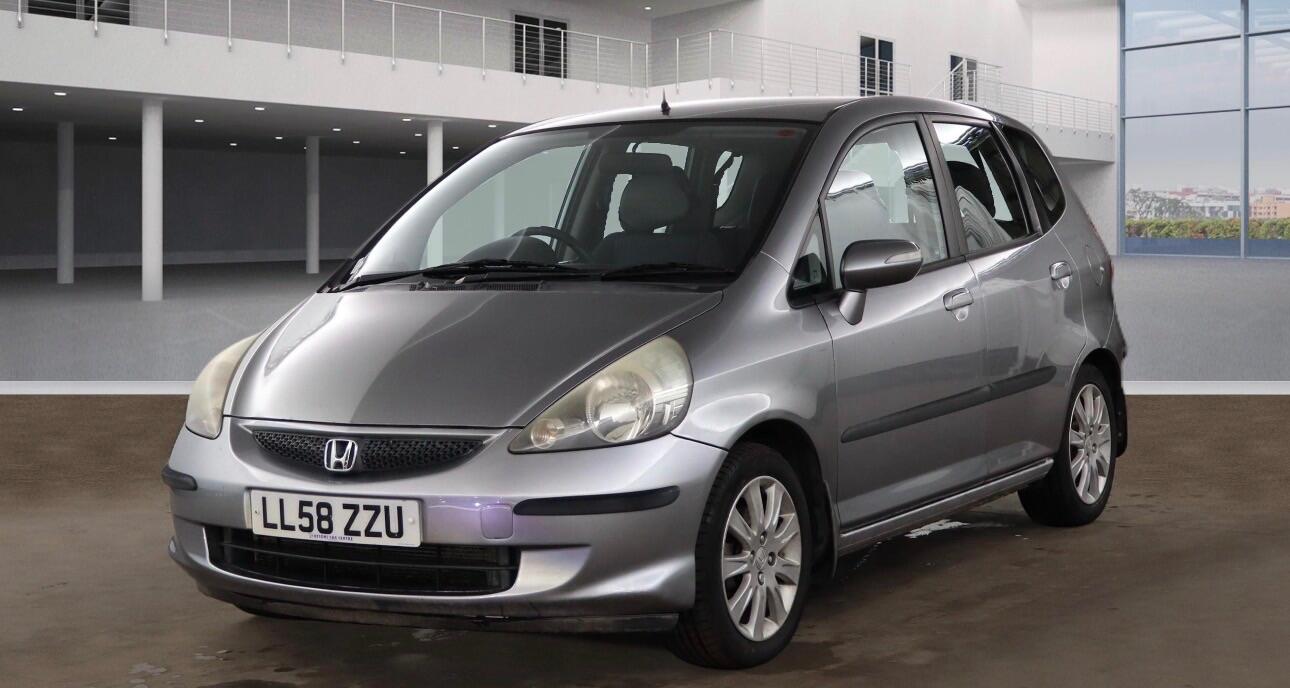 Used Honda Jazz 2009 for sale - 77738291: Photo 2