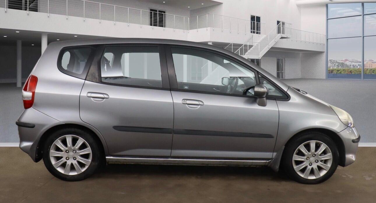 Used Honda Jazz 2009 for sale - 77738291: Photo 3