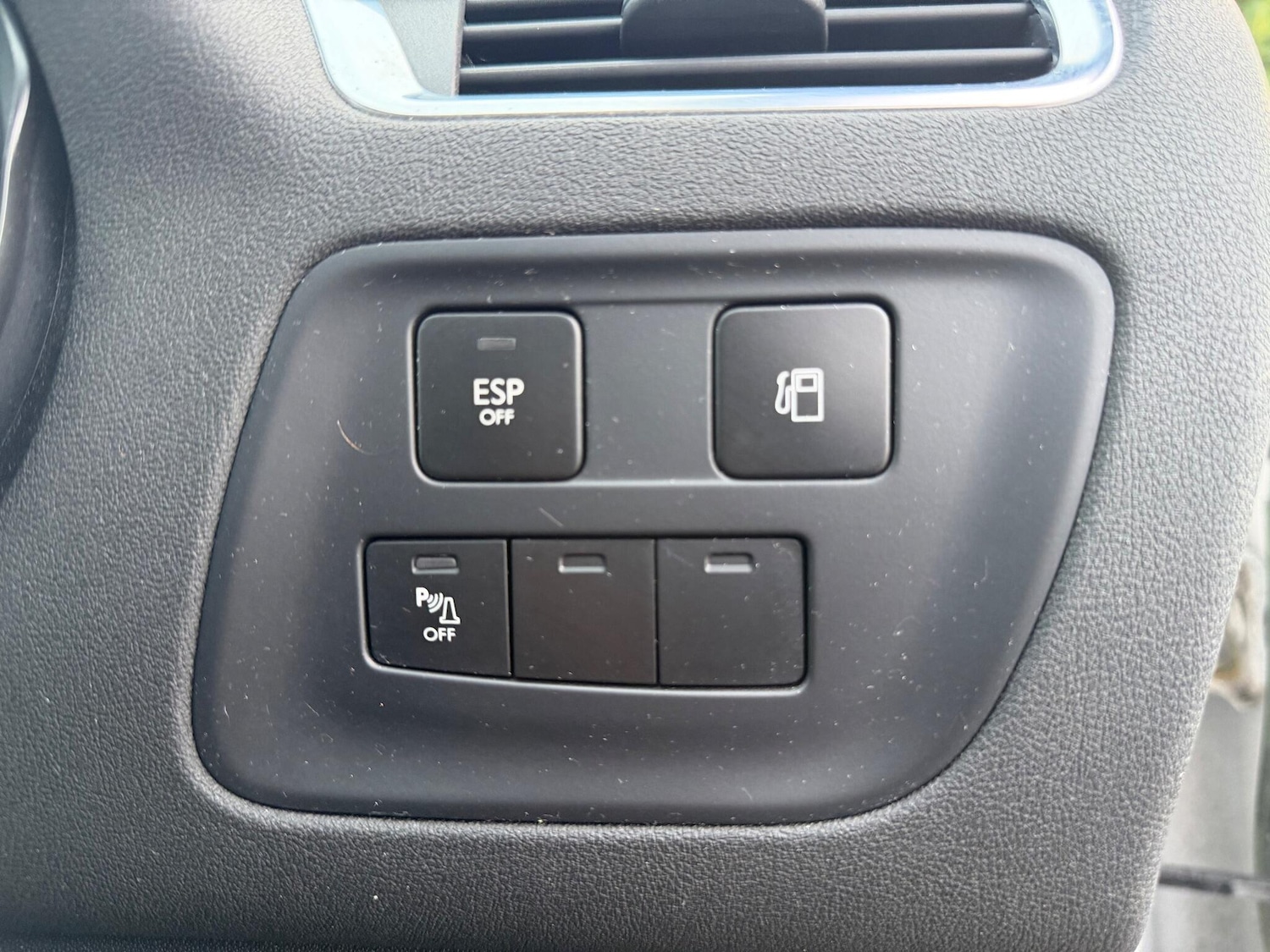 Used Citroen C4 2013 for sale - 77114141: Photo 28