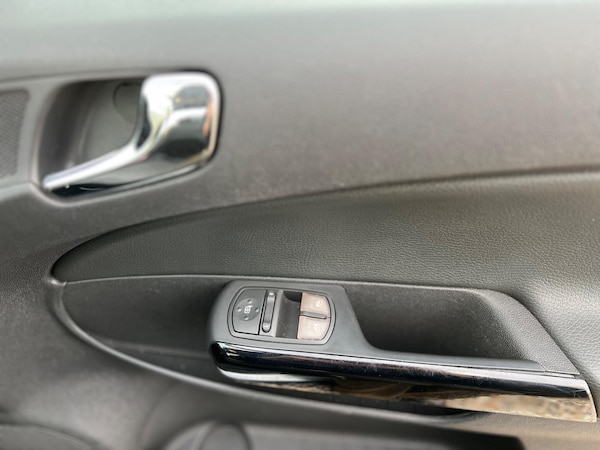 Used Vauxhall Corsa 2014 for sale - 76189907: Photo 18