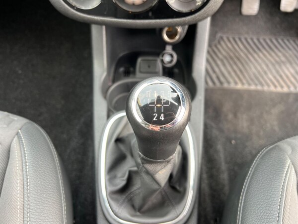 Used Vauxhall Corsa 2014 for sale - 76189907: Photo 25