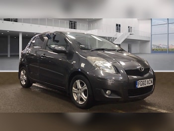 Used Toyota Yaris 2010 for sale - 77320313: Photo