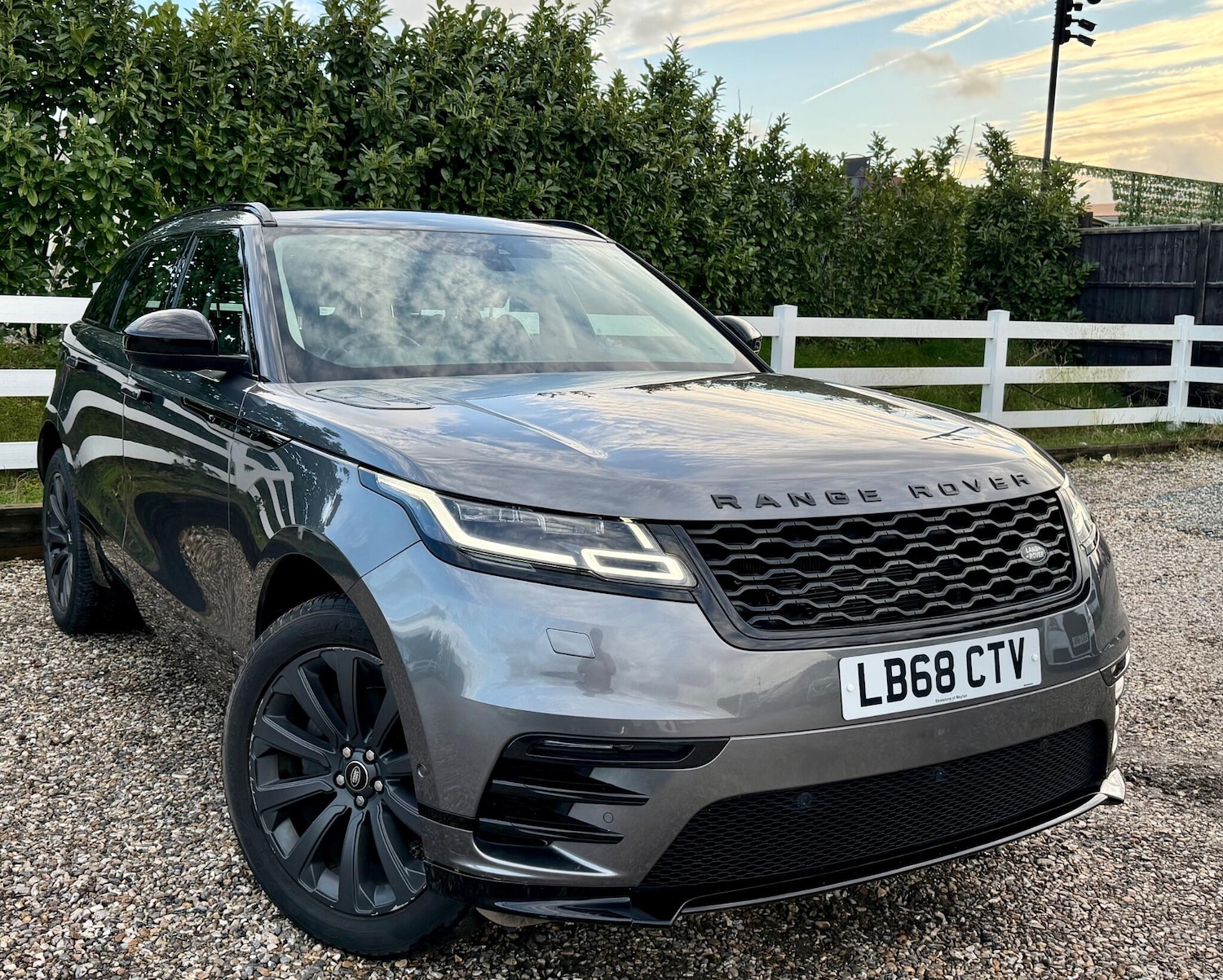 Used Land Rover Range Rover Velar for sale - 78057611: Photo 1