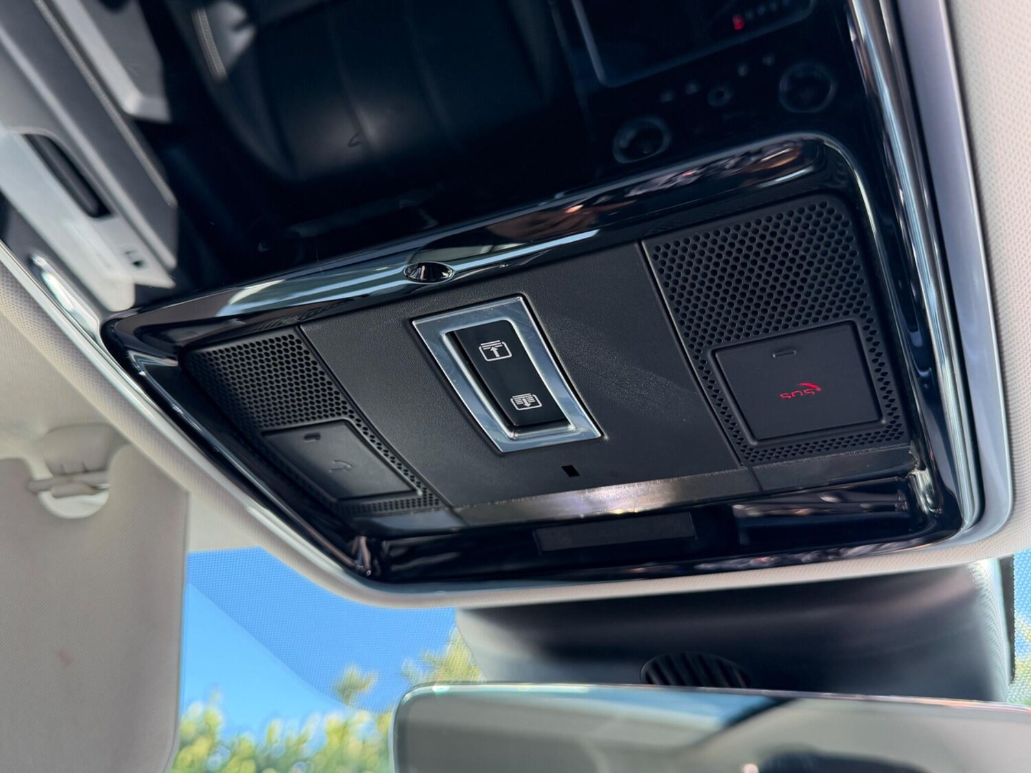 Used Land Rover Range Rover Velar for sale - 78057611: Photo 34