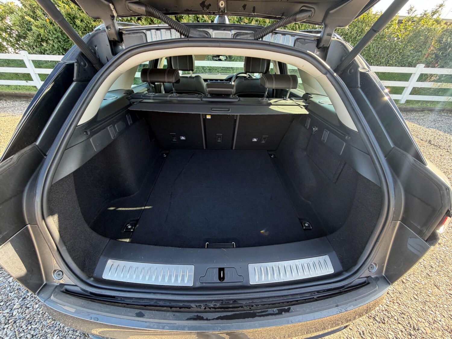 Used Land Rover Range Rover Velar for sale - 78057611: Photo 44