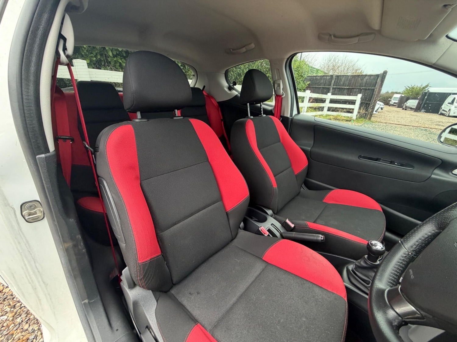 Used Peugeot 207 for sale - 77320969: Photo 14