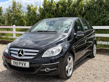 Used Mercedes-Benz B Class 2011 for sale - 78648650: Photo
