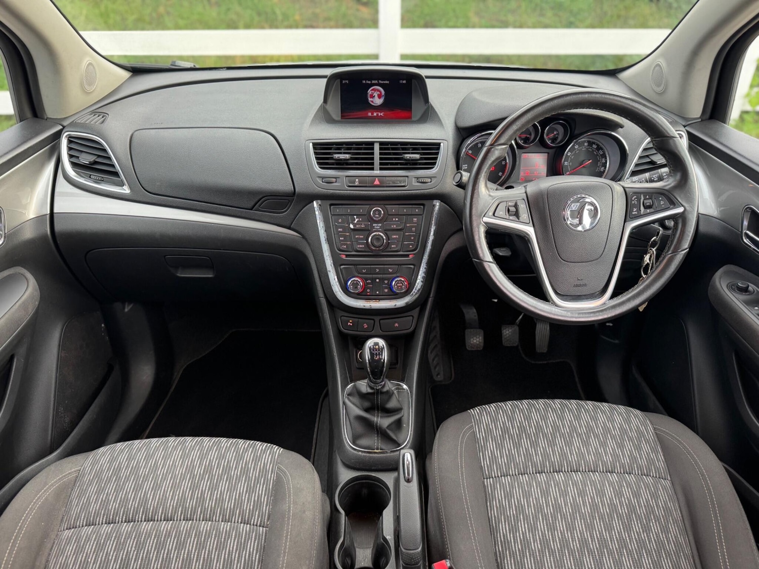 Used Vauxhall Mokka 2015 for sale - 76993581: Photo 2