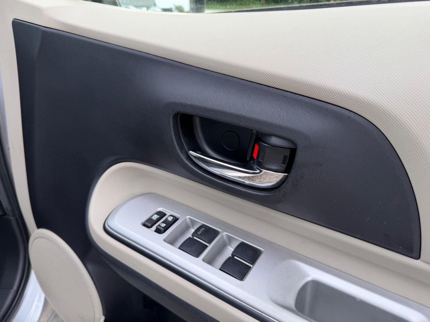 Used Toyota Aqua for sale - 78214577: Photo 25