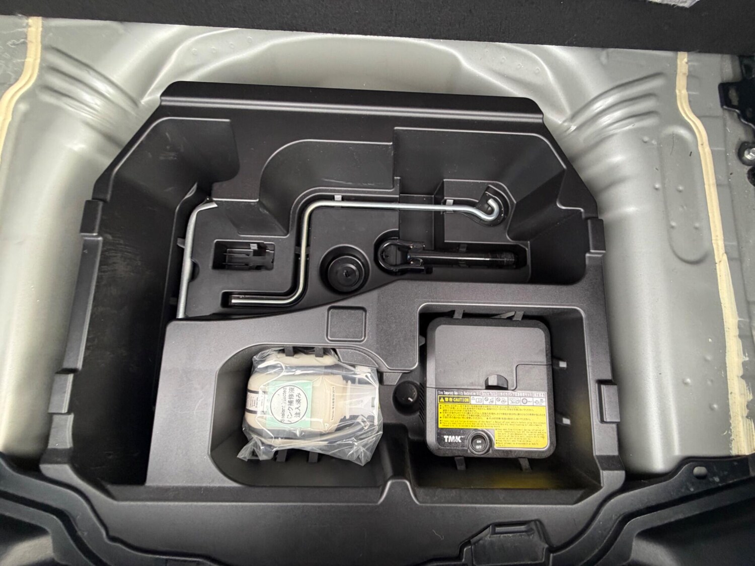 Used Toyota Aqua for sale - 78214577: Photo 30