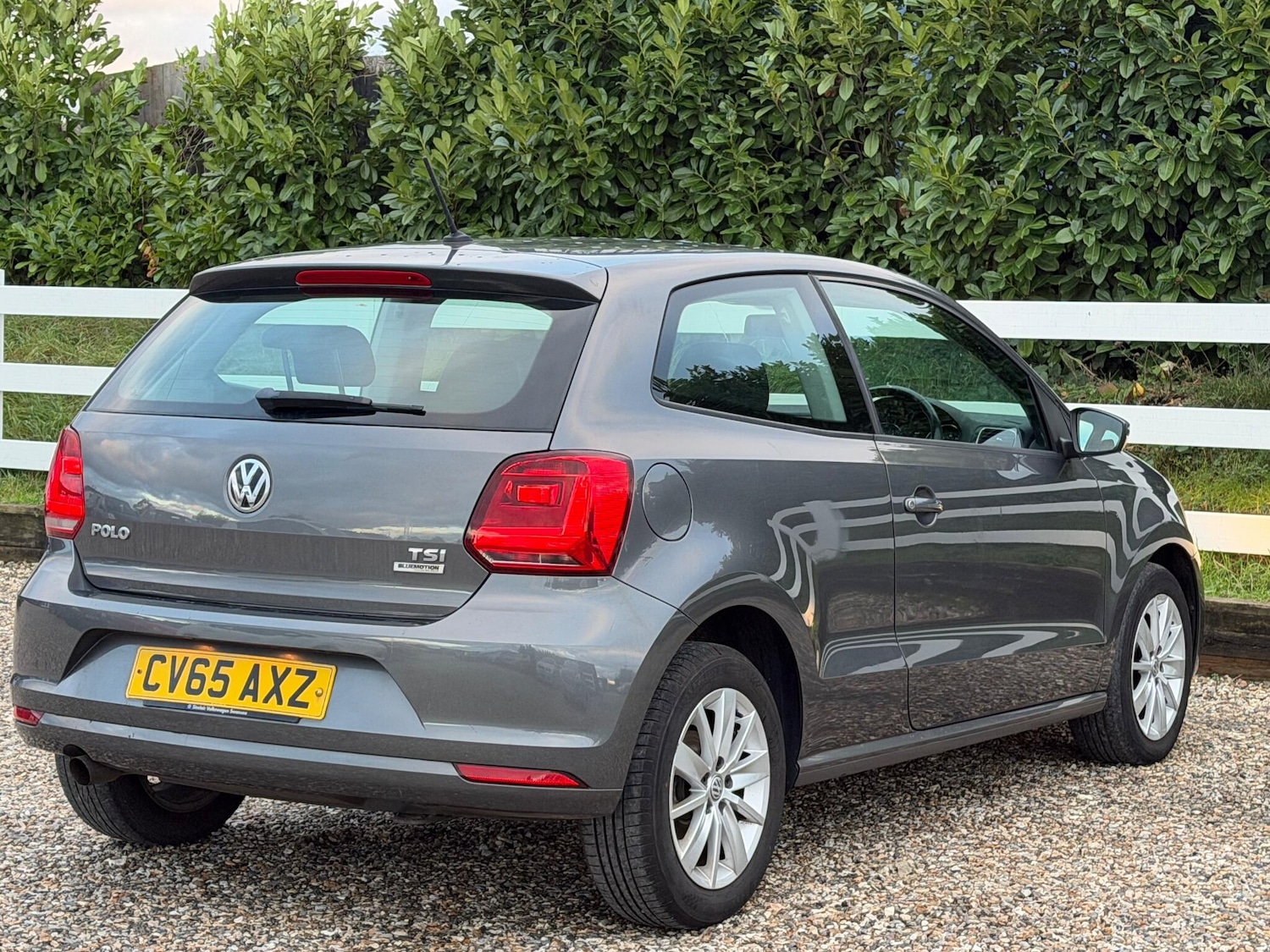 Used Volkswagen Polo 2015 for sale - 76645273: Photo 12