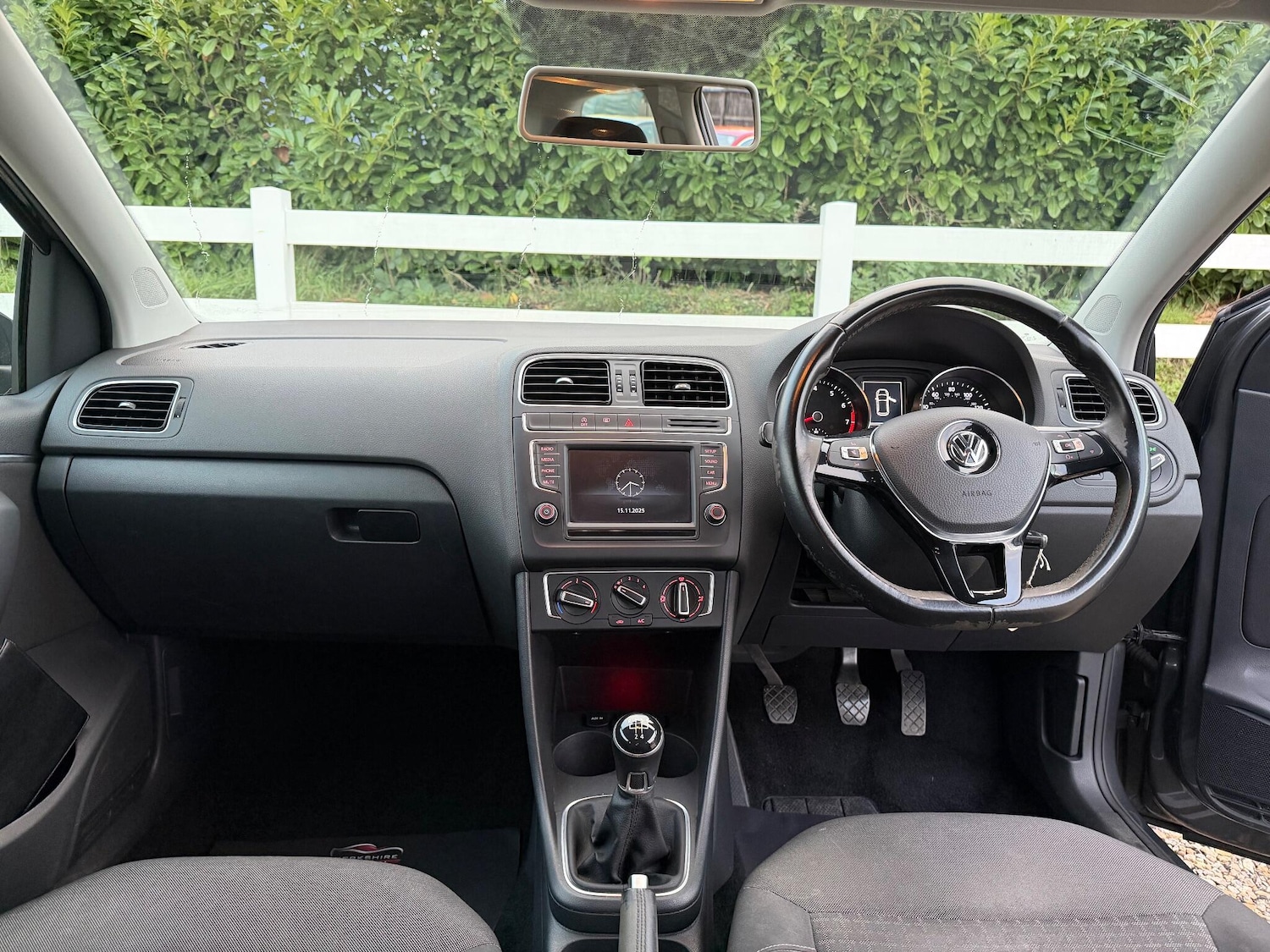 Used Volkswagen Polo 2015 for sale - 76645273: Photo 14