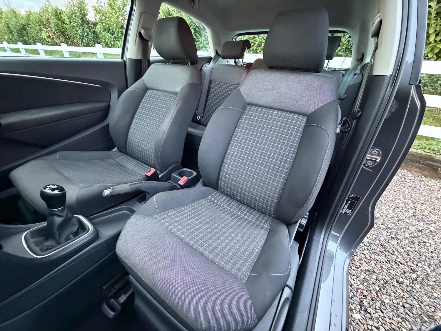 Used Volkswagen Polo 2015 for sale - 76645273: Photo 30