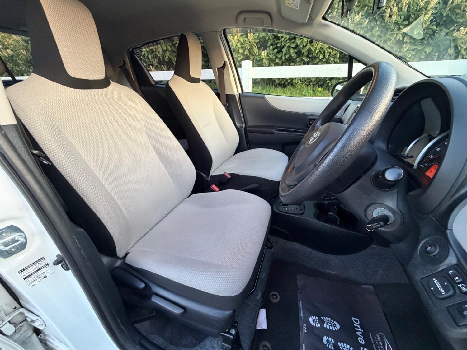 Used Toyota Yaris for sale - 78157147: Photo 17