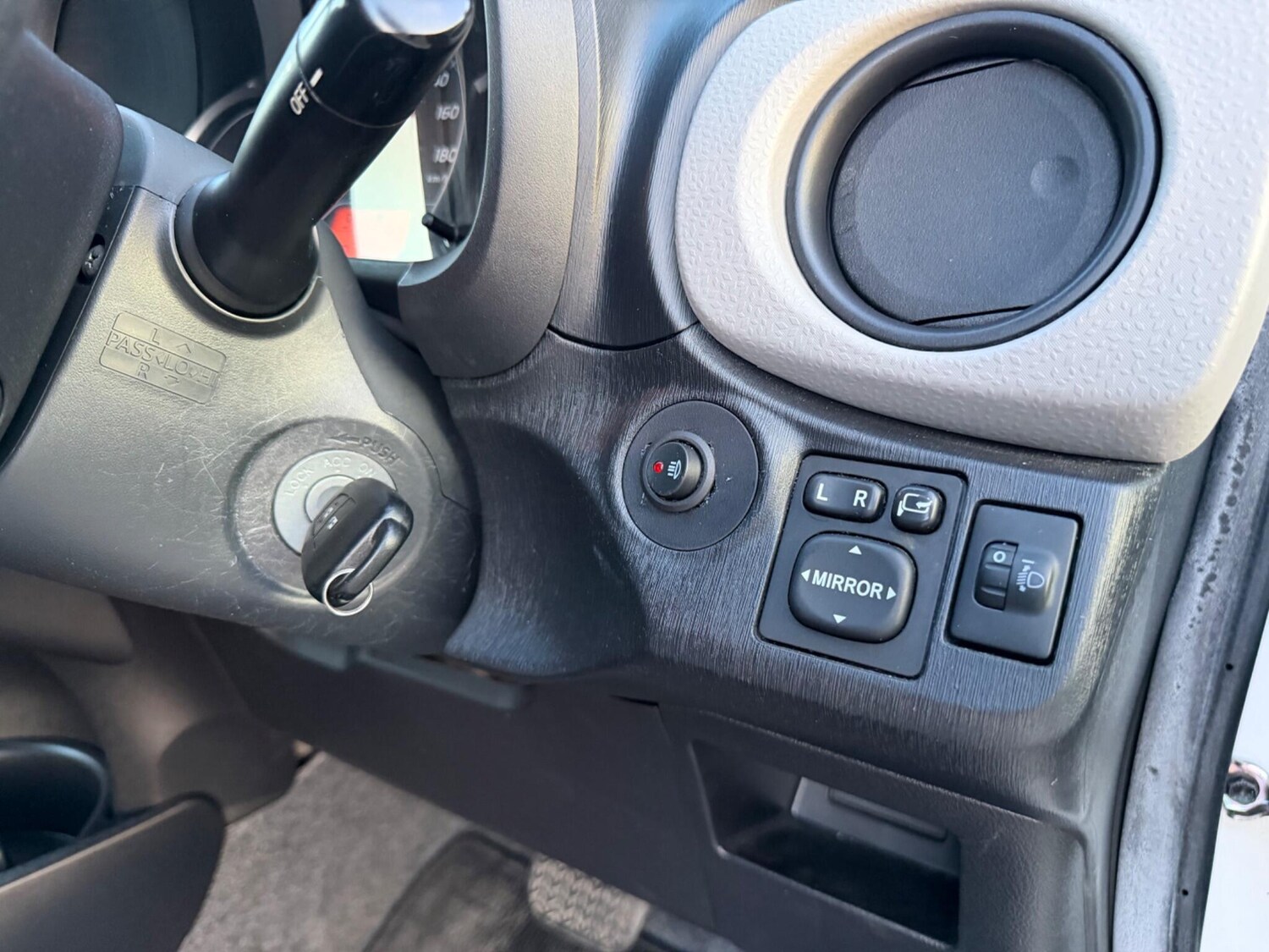 Used Toyota Yaris for sale - 78157147: Photo 22