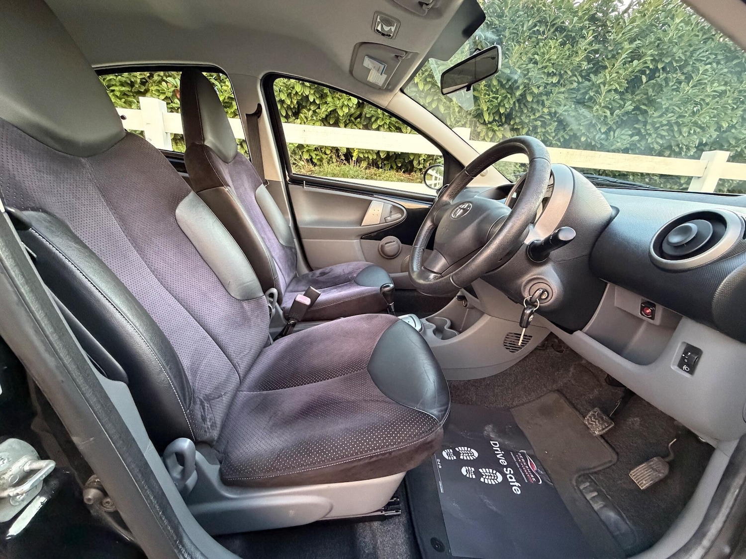 Used Toyota AYGO 2010 for sale - 76823992: Photo 17