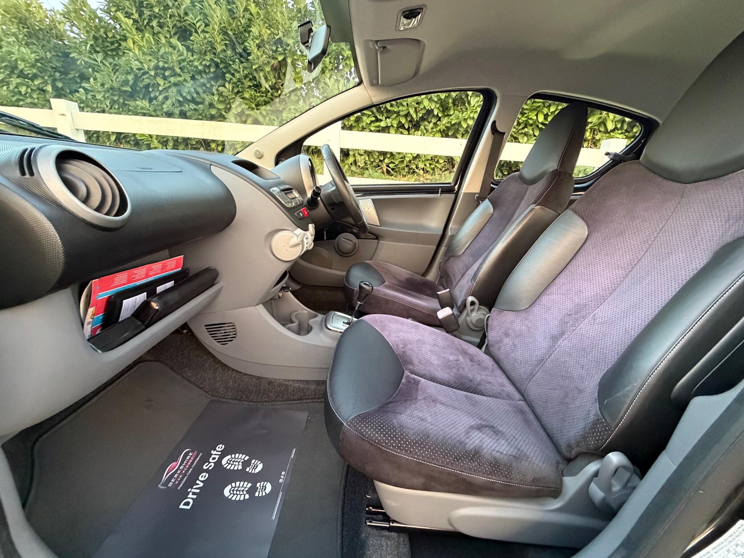 Used Toyota AYGO 2010 for sale - 76823992: Photo 22