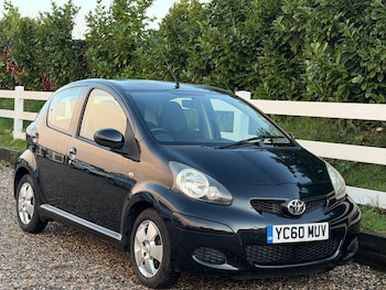 Used Toyota AYGO 2010 for sale - 76823992: Photo