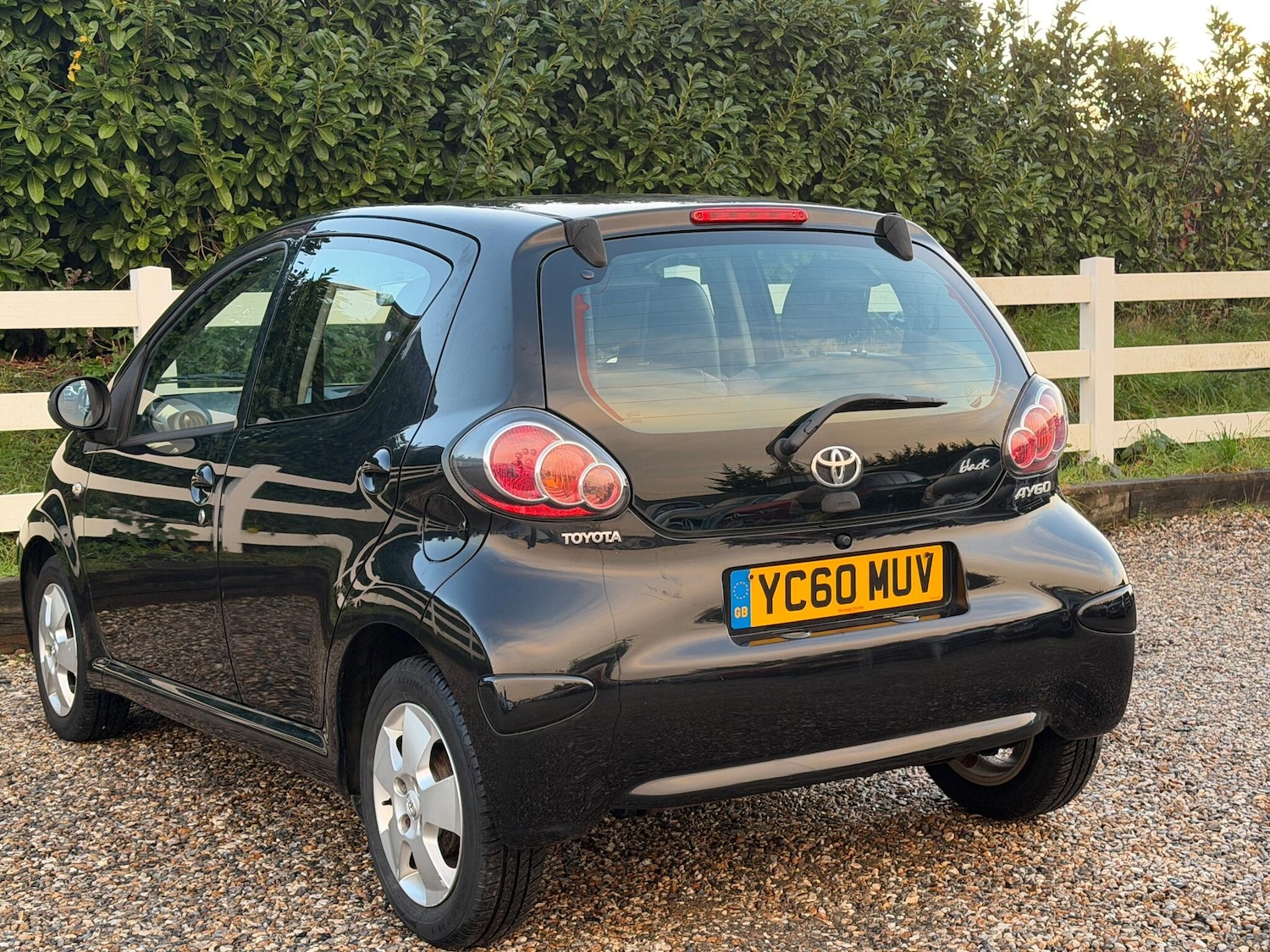 Used Toyota AYGO 2010 for sale - 76823992: Photo 9