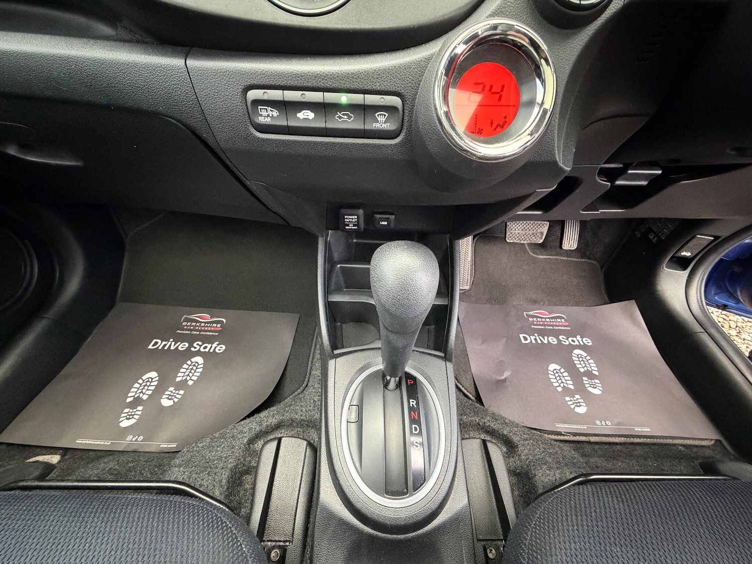 Used Honda Jazz 2011 for sale - 76646120: Photo 18