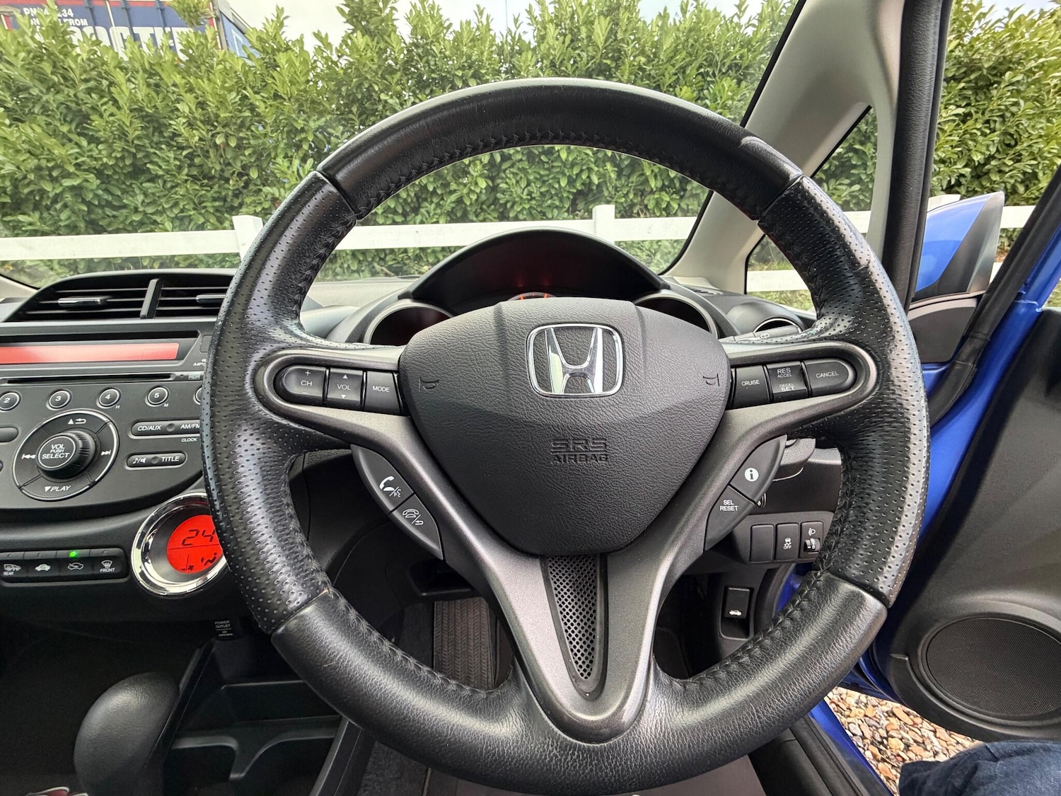 Used Honda Jazz 2011 for sale - 76646120: Photo 32