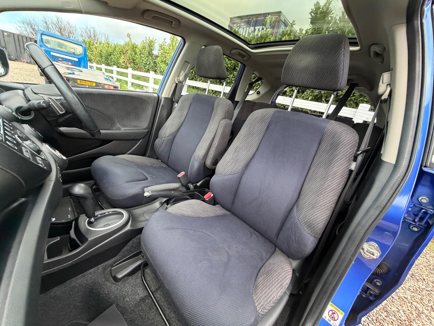 Used Honda Jazz 2011 for sale - 76646120: Photo 33