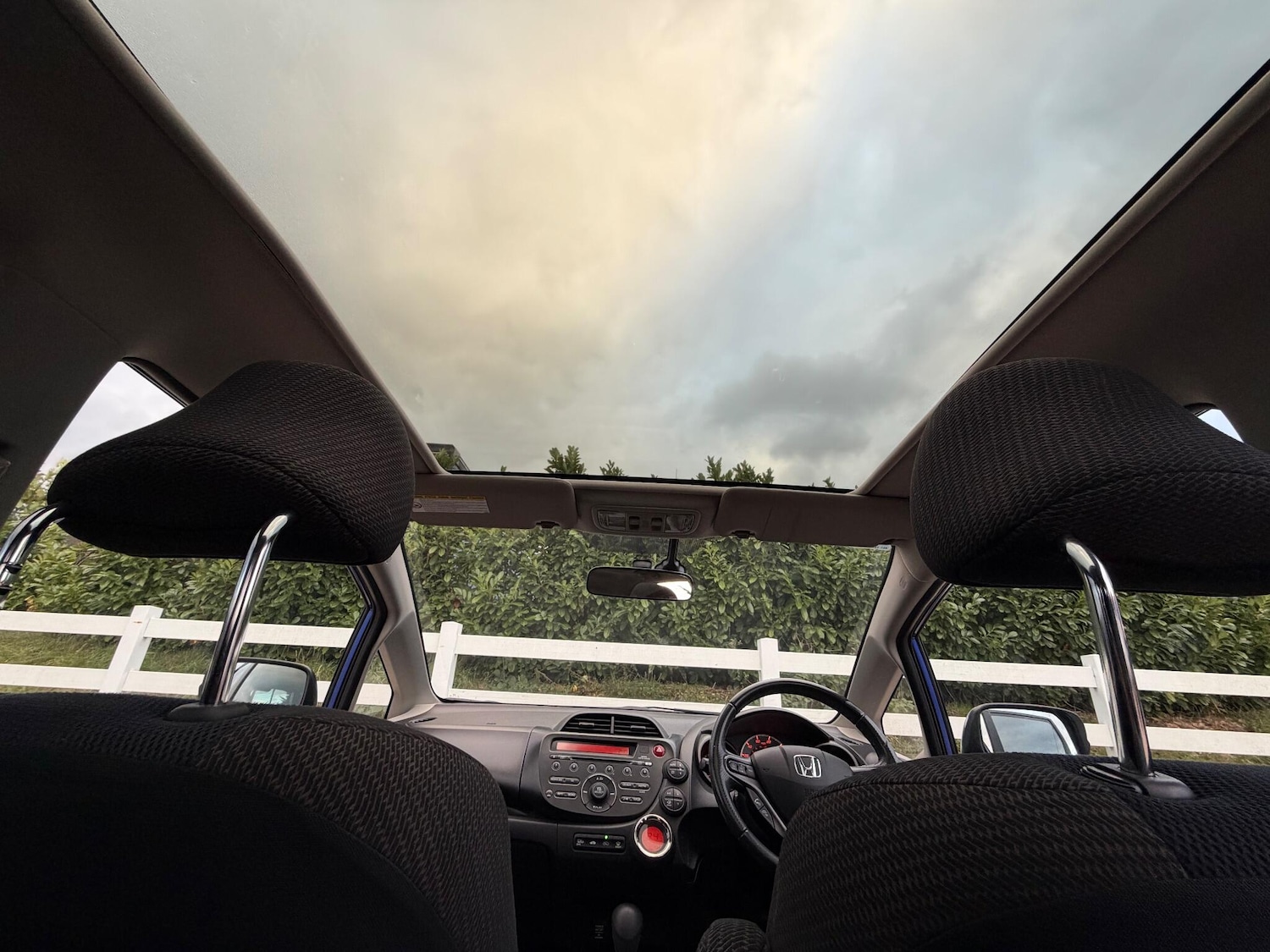 Used Honda Jazz 2011 for sale - 76646120: Photo 37