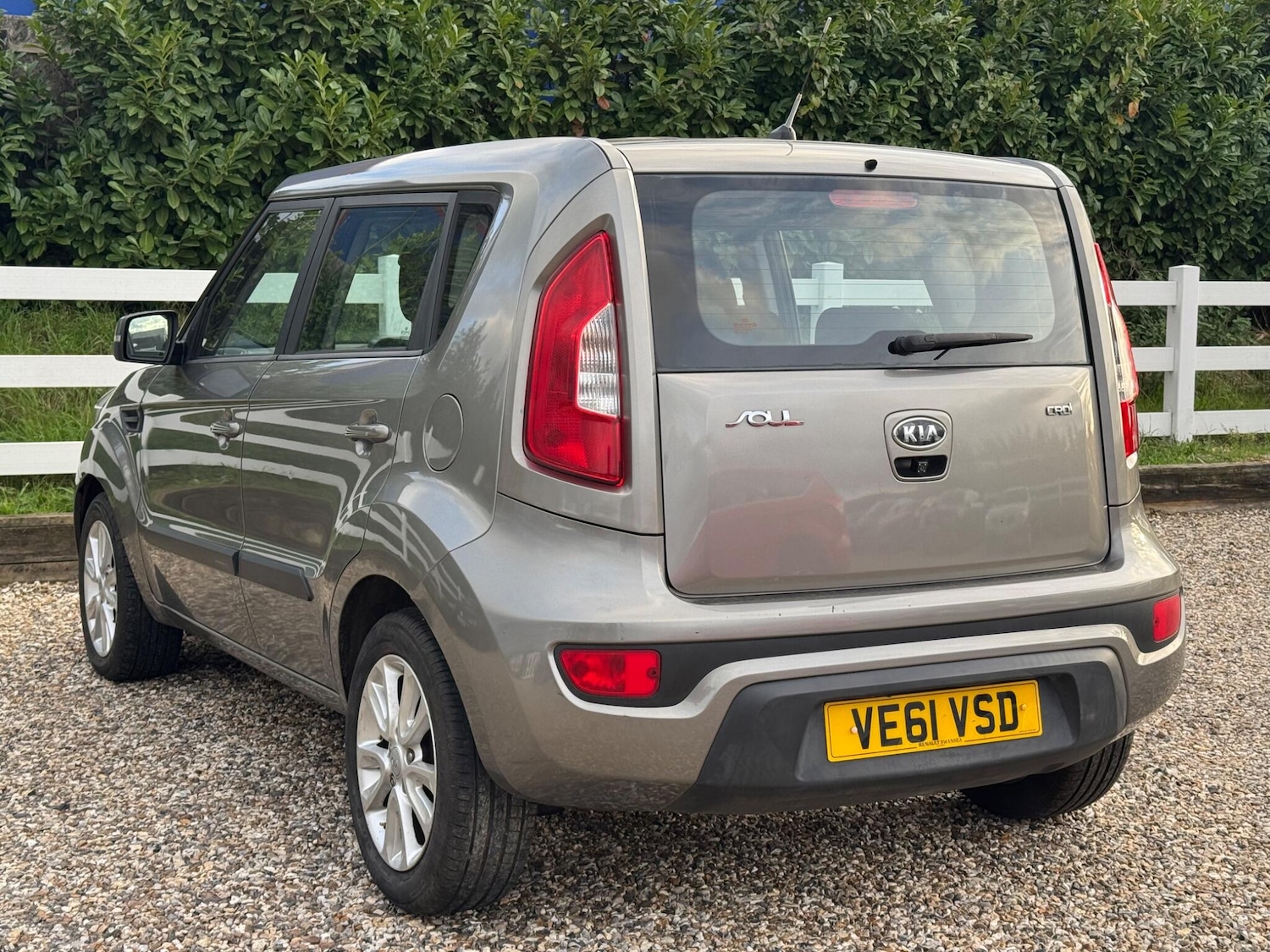 Vehicle 21