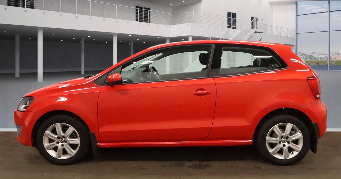 Used Volkswagen Polo 2011 for sale - 76377280: Photo 7