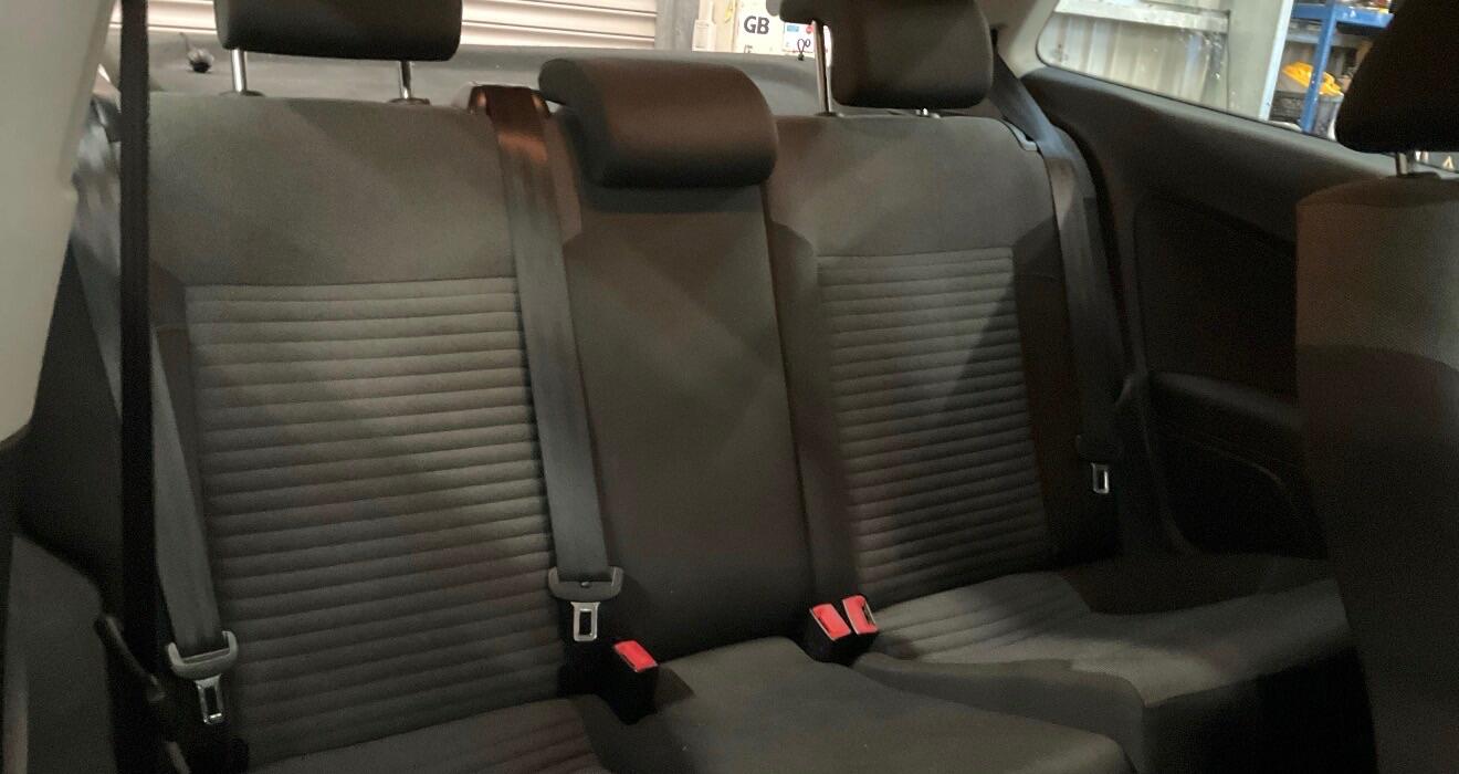 Used Volkswagen Polo 2011 for sale - 76377280: Photo 8