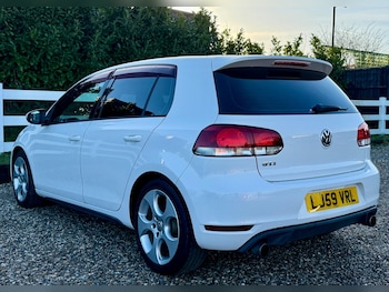 Used Volkswagen Golf 2009 for sale - 77163569: Photo