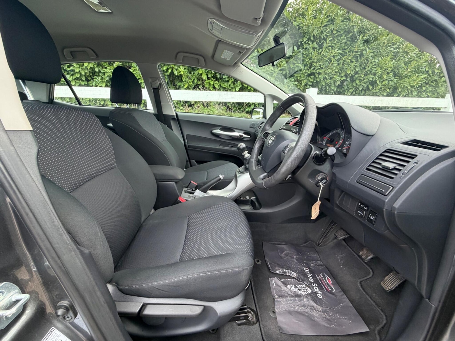 Used Toyota Auris 2012 for sale - 77320769: Photo 21