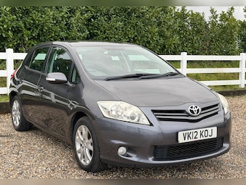 Used Toyota Auris 2012 for sale - 77320769: Photo
