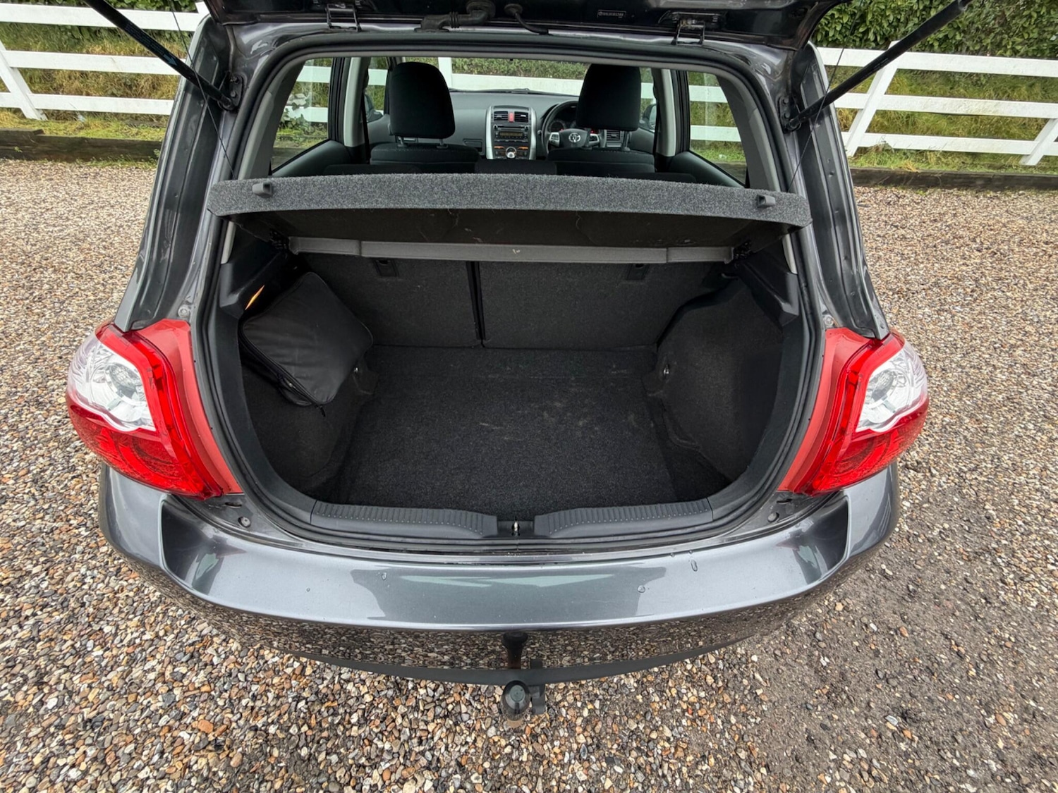 Used Toyota Auris 2012 for sale - 77320769: Photo 32